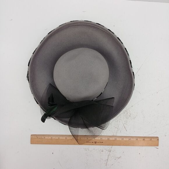 Fascinator Headpiece Hat Wedding Fashion Cap W/ Feathers and netting 100% Wool - Picture 9 of 11